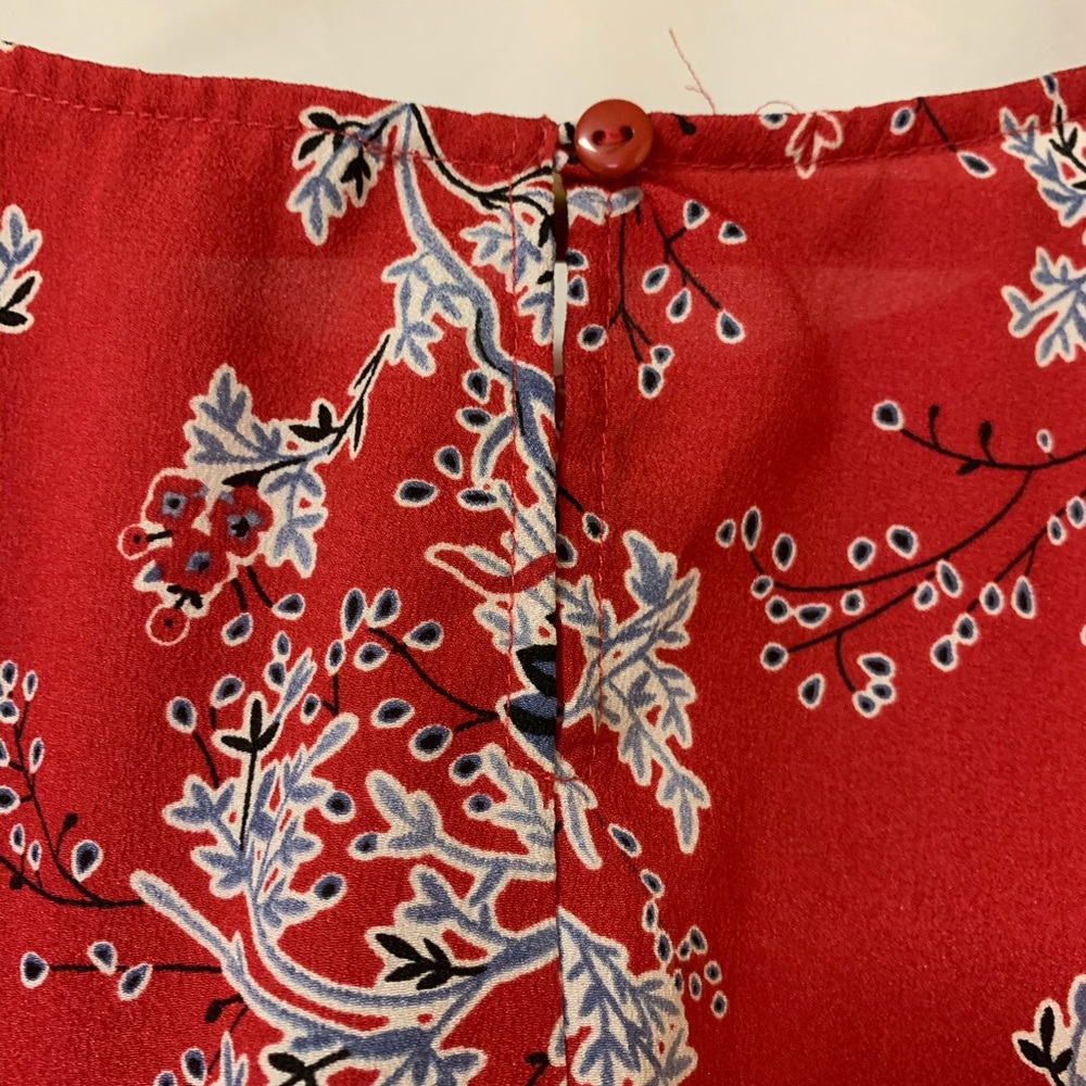 Anthro Staring At Stars Crop Top Red Floral - Picture 6 of 6